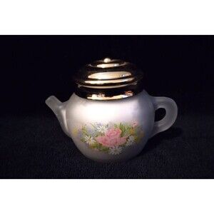 VINTAGE 1970s Avon Powder Sachet Teapot